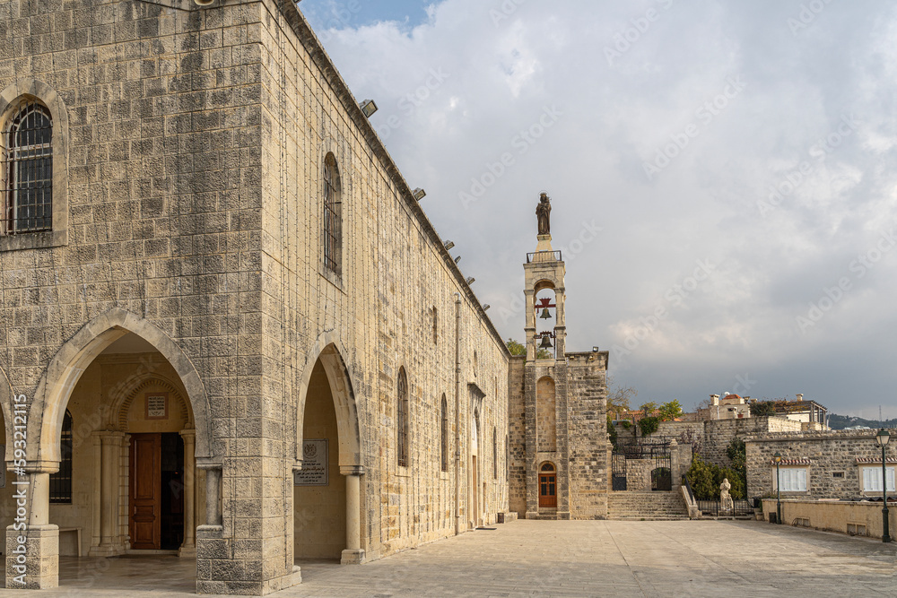 Φωτογραφία The Maronite Church of our Lady of the Hill in the village of Deir al-Qamar in M