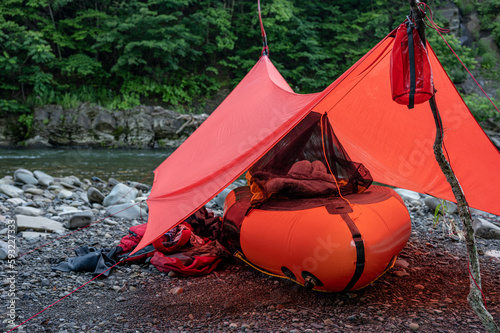 packraft downriver kayak paddlesports