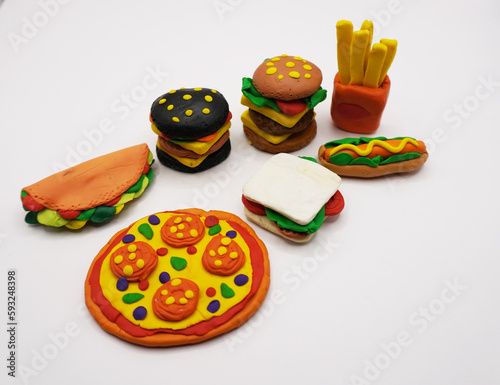 modeling clay, modeling clay kid, foods, american food, kid, modeling clay colors, mold, education, art, artist,white, red, yellow, green, pink, orange