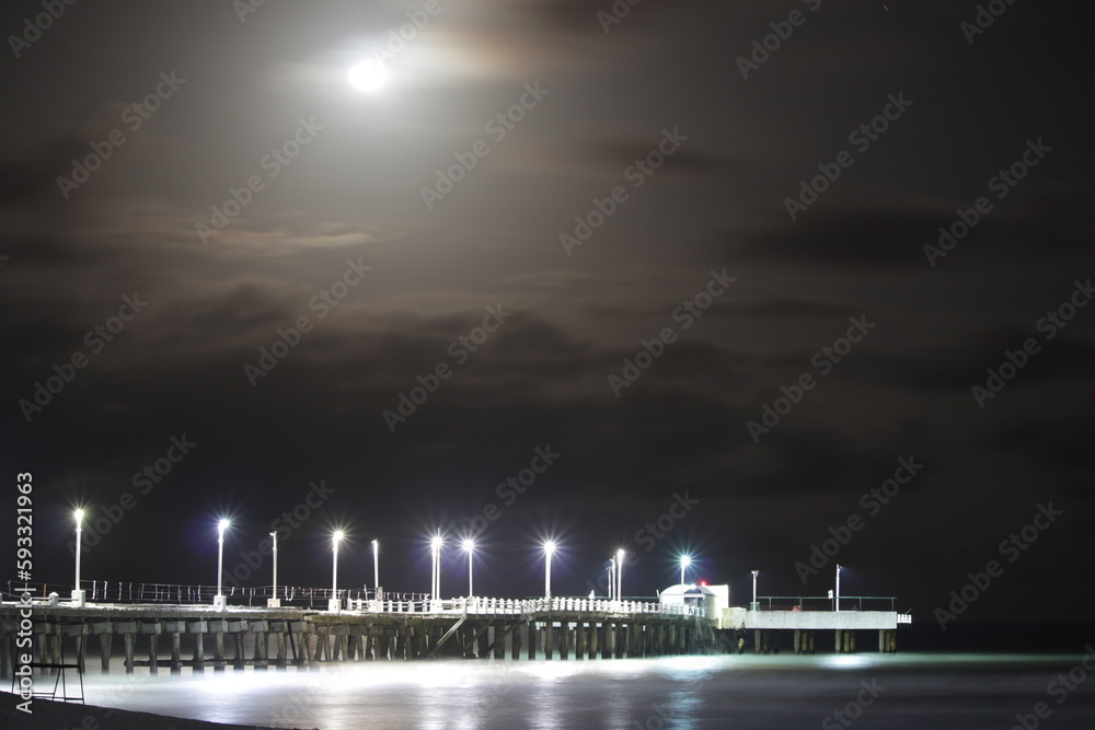 Fototapeta premium Fisherman's pier at night. Long exposure