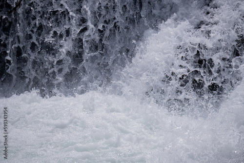 白扇の滝の滝壺 / Basin of a Hakusen waterfall © FRAGMENTSOFHOKKAIDO