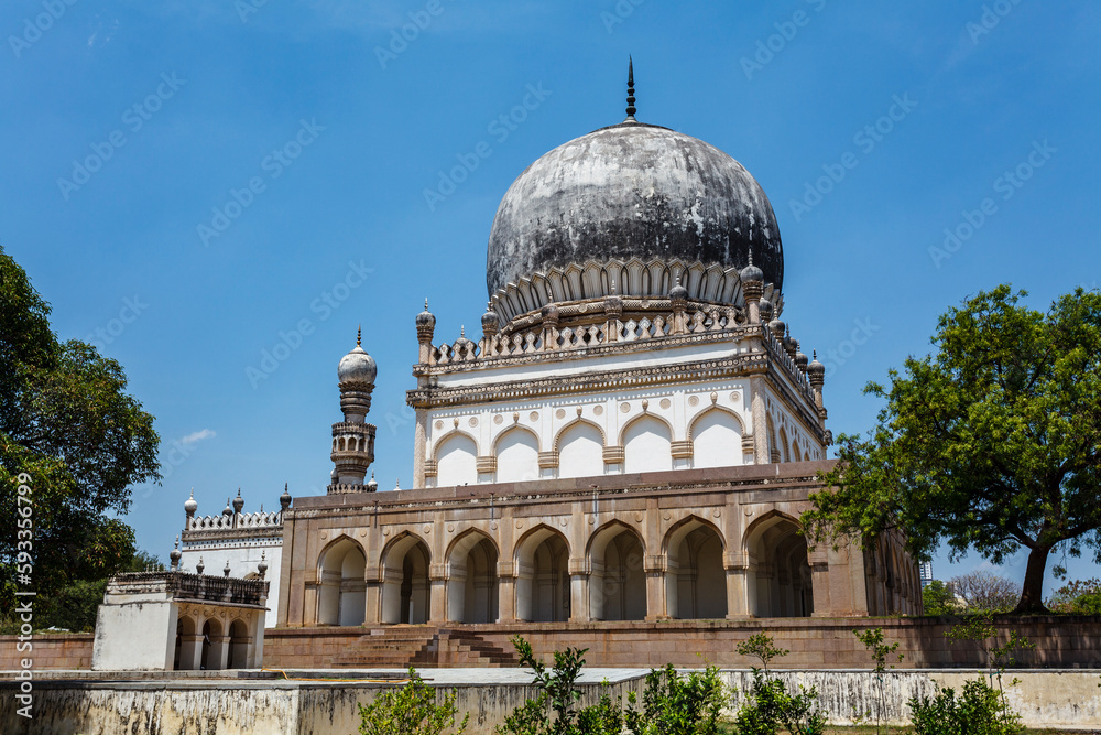 Exterior of the Tomb of Begum Hayat Baksh, Qutub Shahi Tombs, Hyderabad, Telangana, India, Asia