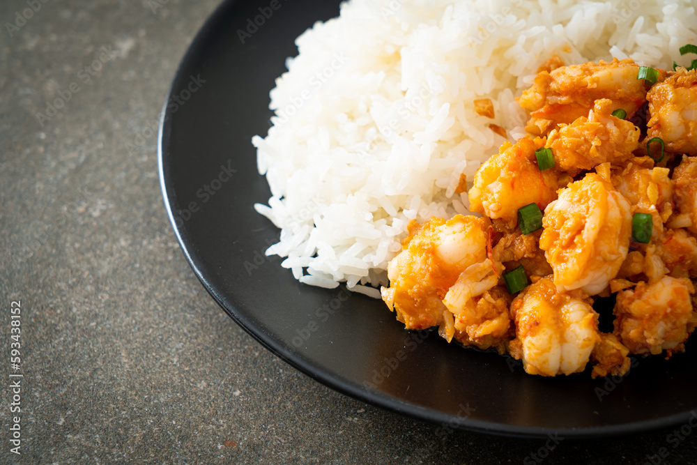 stir-fried shrimps with garlic and shrimps paste stir-fried shrimps with garlic and shrimps paste