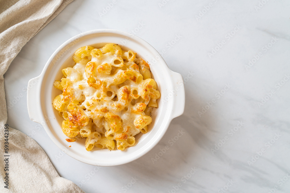 American mac and cheese, macaroni pasta in cheesy sauce American mac and cheese, macaroni pasta in cheesy sauce