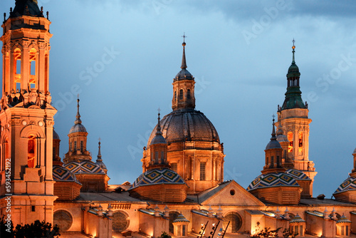 Catedral-Basílica de Nuestra Señora del Pilar de Zaragoza, Cathedral-Basilica of Our Lady of the Pillar seen across Ebro river, Zaragoza, Aragón, Spain, Europe