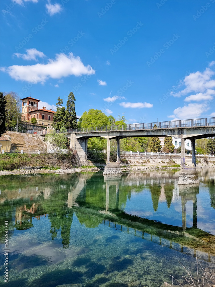 Obraz premium ponte sull'adda