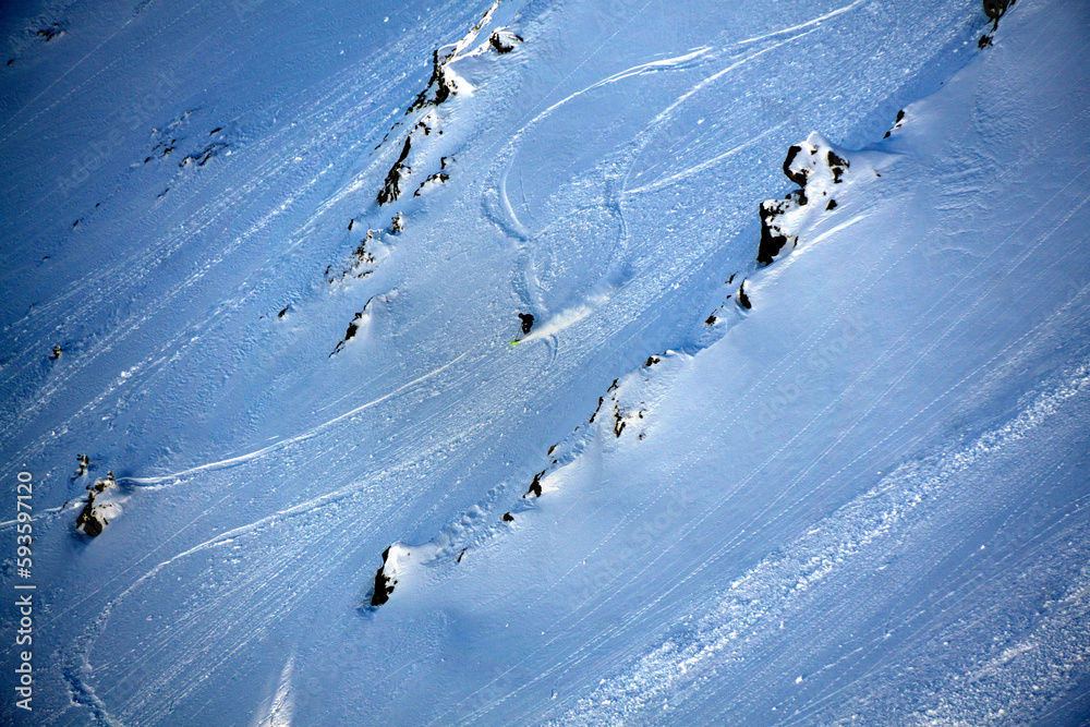 Ukrainian freeriders on Rebra peaks