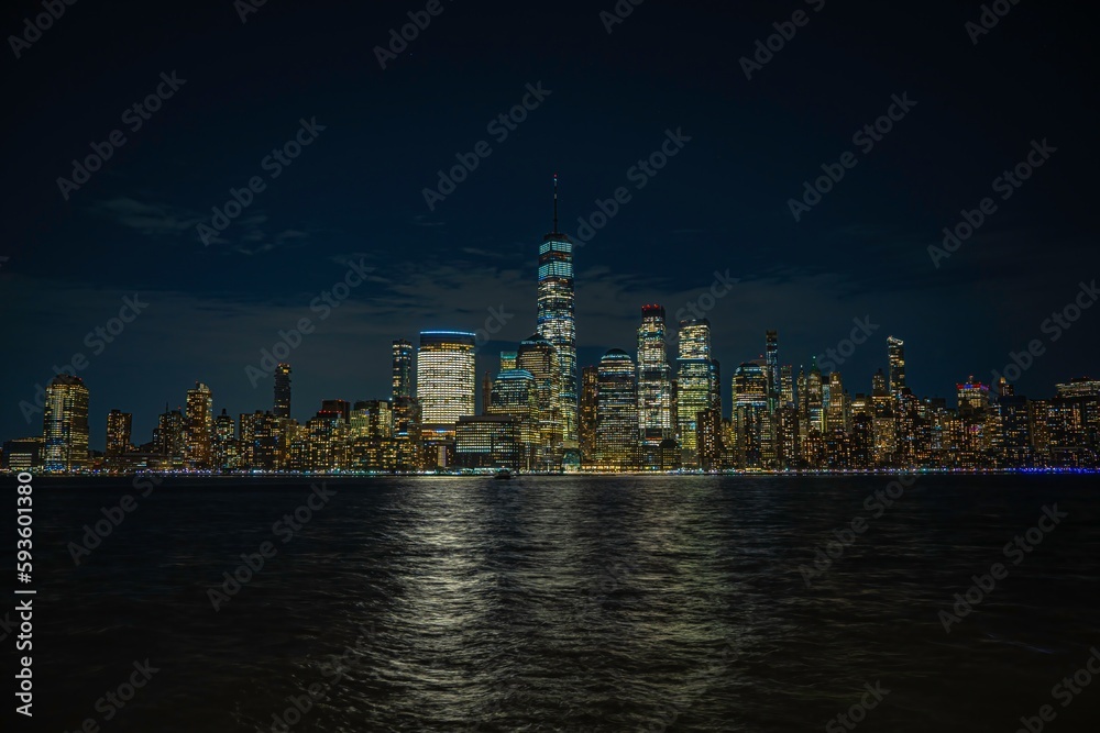 Fototapeta premium New York City from Hudson River 