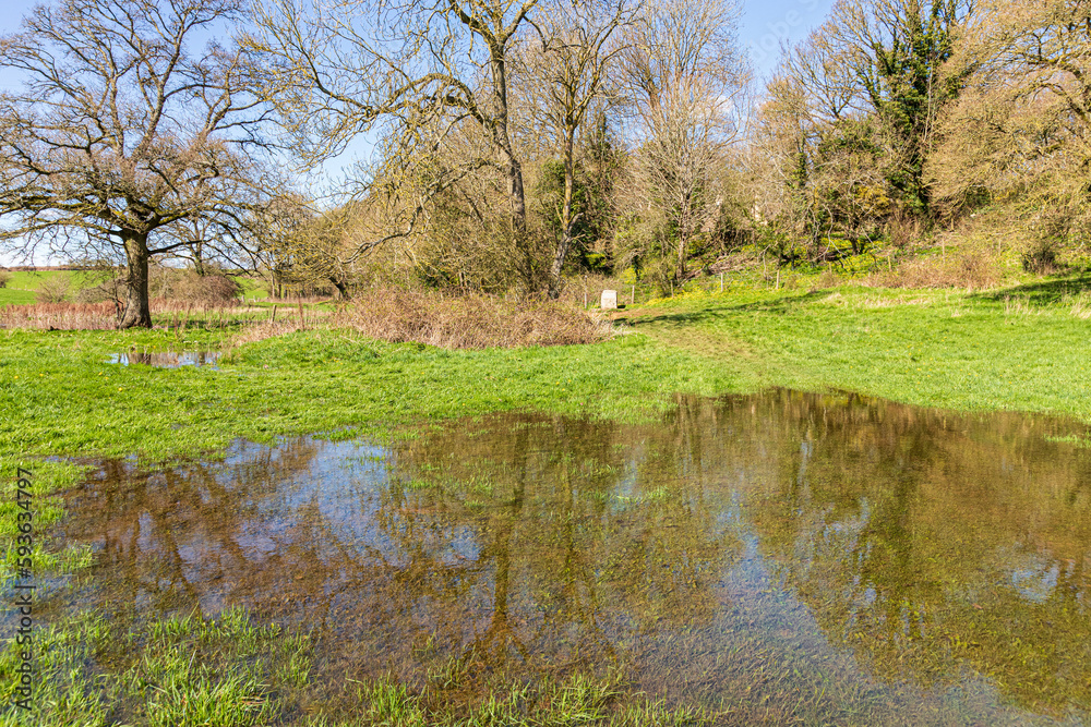 The Thames Path long distance walking trail at the source of the River ...