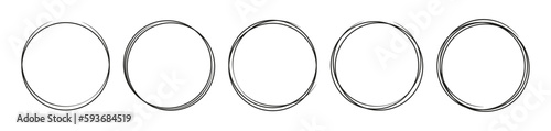 Hand drawning circles. Geometric line circle frames. Round frame set.