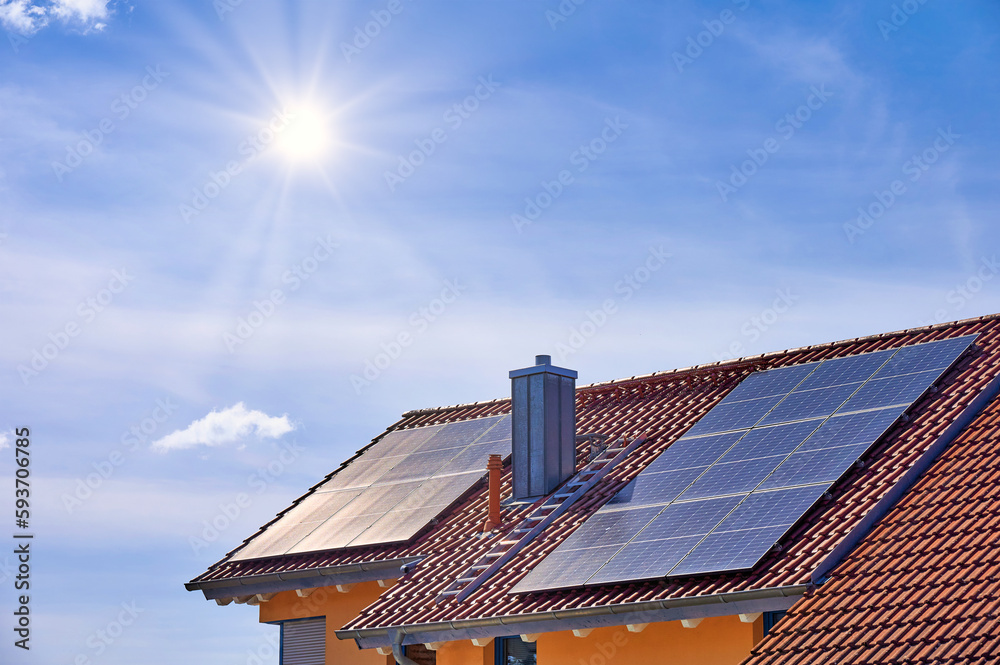 Solare Stromerzeugung mit Photovoltaik auf dem eigenem Dach