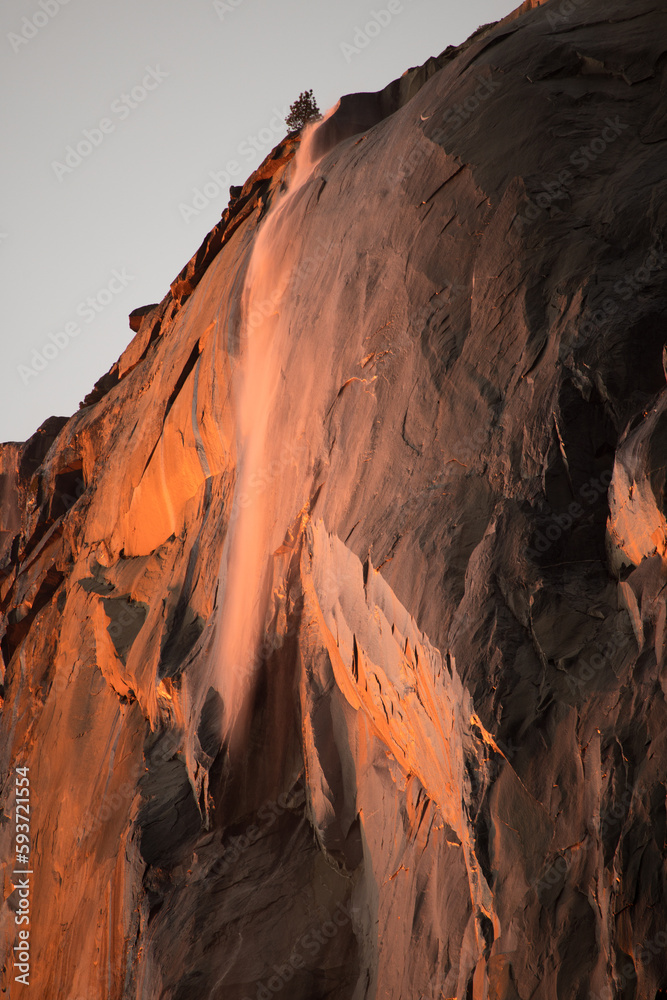 Horsetail Falls in Yosemite during Fire Fall Horsetail Falls in Yosemite during Fire Fall