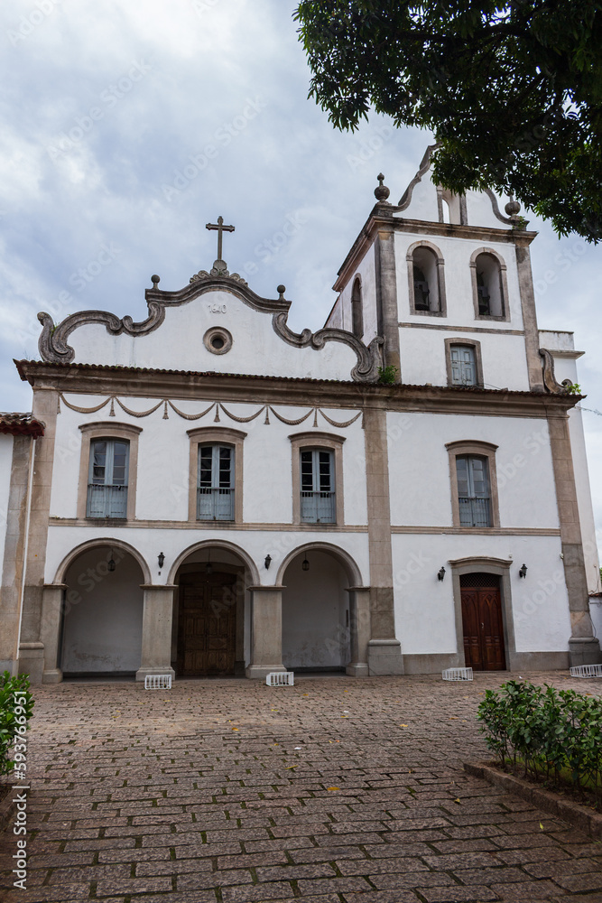 Igreja Santuário Sto Antônio do Valongo - SANTOS, SP, BRAZIL - APRIL 09, 2023: Vertical section of the Sanctuary of Santo Antonio do Valongo, from 1640, order of São Francisco.