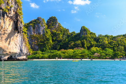 Huge cliff rocks in azure water, Ko Rang Nok, Ao Phra Nang Beach, Ao Nang, Krabi, Thailand © Eagle2308