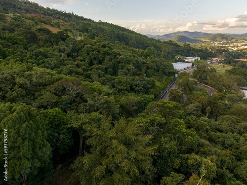 Imagem aérea de um vale na cidade de Socorro, no interior de São Paulo
