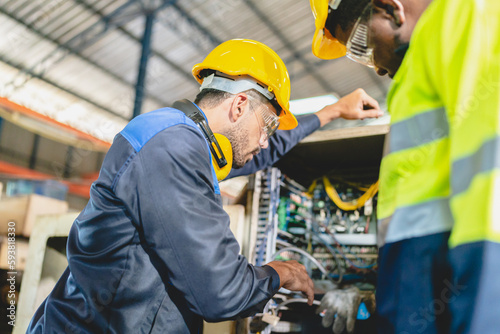 professional technician eng...