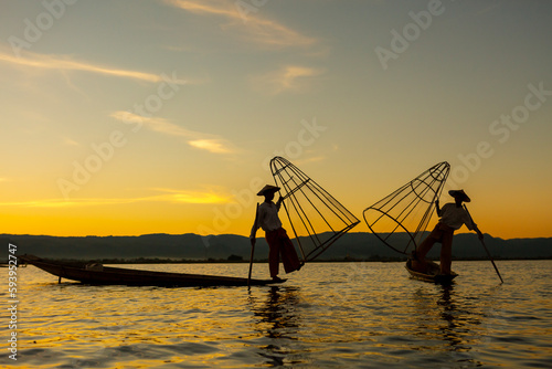 Mandalay, Myanmar, November 22, 2016: fishermen who go out fishing in mandalay, inle lake photo