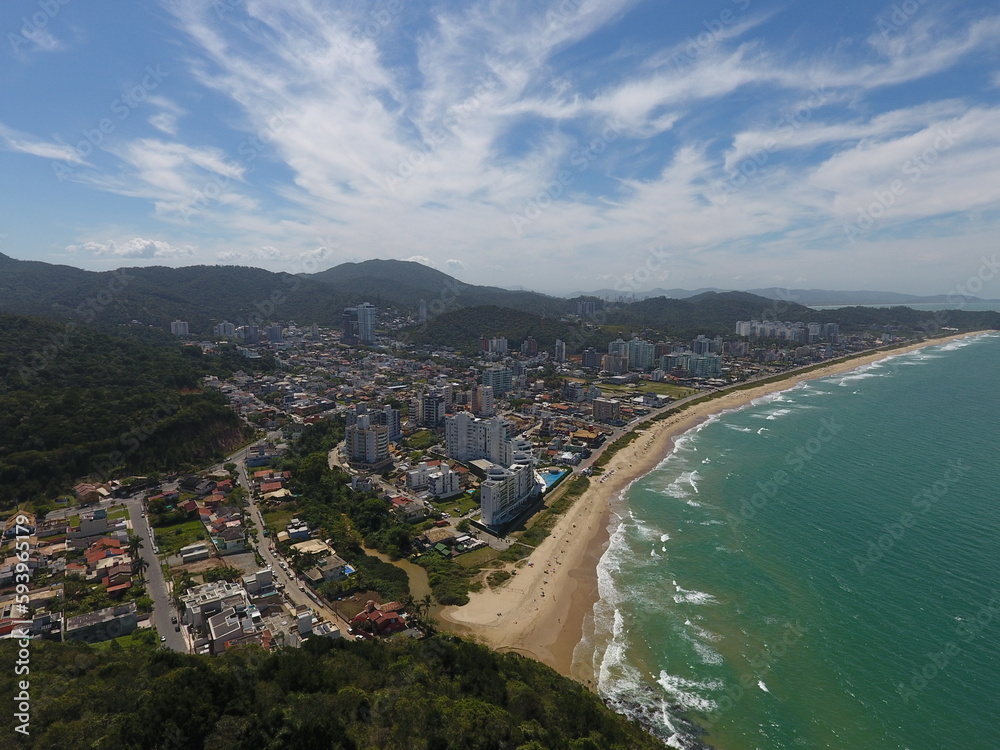 Praia brava Santa Catarina