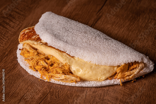 tapioca with chicken and coalho cheese © Klinsmann