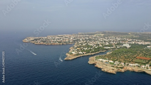 survol de Ciutadella de Menorca dans les îles Baléares en Espagne, minorque