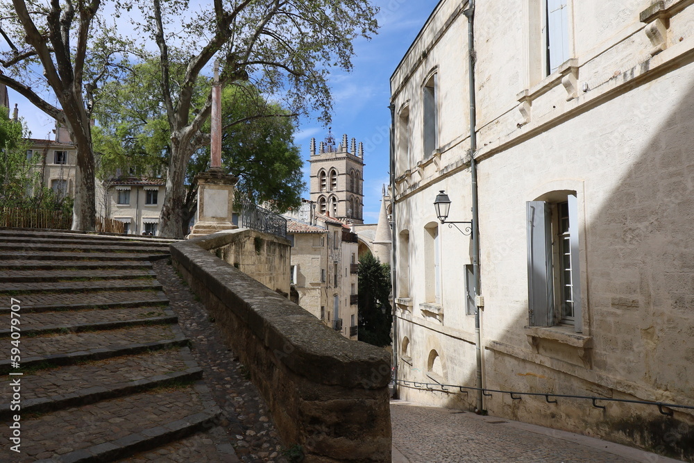 Rue typique, ville de Montpellier, département de l'Hérault, France