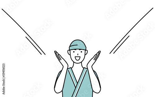 口に手を当てて呼び込みをする男性入院患者