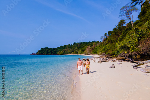 Fototapeta Naklejka Na Ścianę i Meble -  drone view at the beach of Koh Kradan island in Thailand