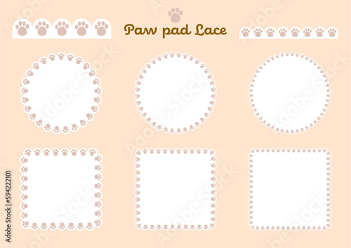 肉球モチーフのレースフレームとラインのセット　白地にブラウン柄