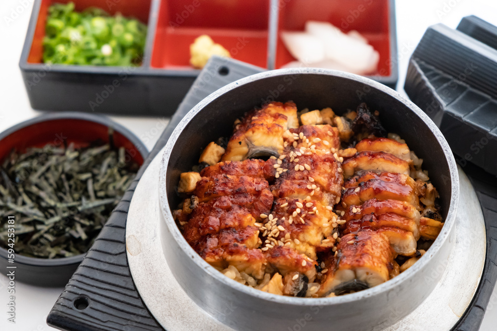 Fototapeta premium 日本食ー鰻の丼セット