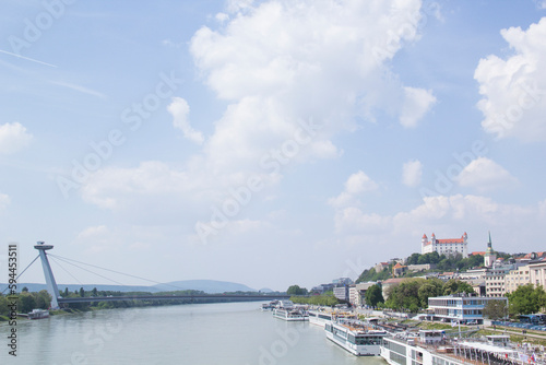 Canvas Print Beautiful view of the Bratislava castle on the banks of the Danube in the old to