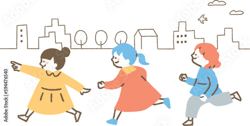 街中を走り回る幼い女の子たち_色