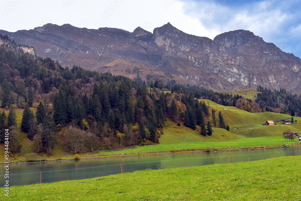 Der Eugenisee bei Engelberg im Kanton Obwalden (Schweiz)