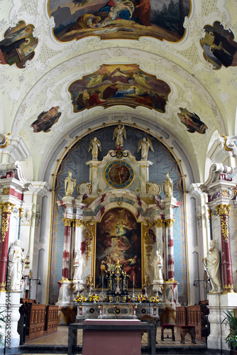 Innenansicht der Klosterkirche der Benediktinerabtei Engelberg  Kanton Obwalden  Schweiz 