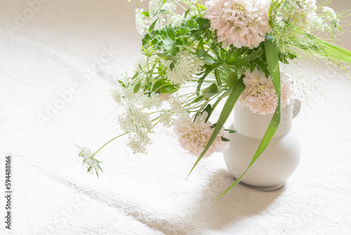 花束とインテリア