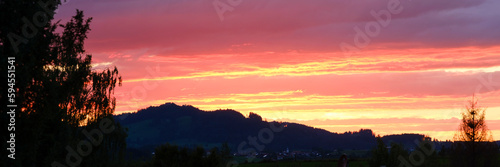 Sonnenuntergang über den Allgäuer Alpen, Allgäu, Bayern, Deutschland, Europa © lichtbildmaster