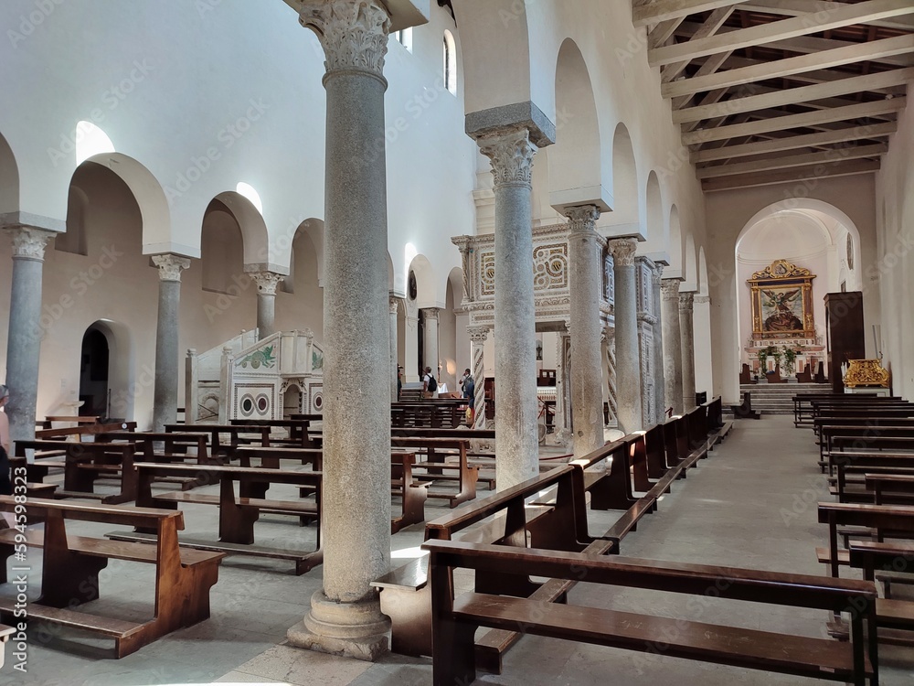 Ravello - Scorcio del duomo dalla navata destra