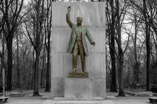 statue of president teddy theodore roosevelt on roosevelt island in washington, dc photo