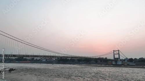 golden gate bridge at sunset