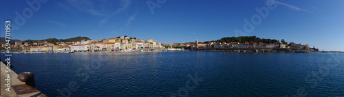 port et village typique de Port - Vendres dans les Pyrénées Orientales