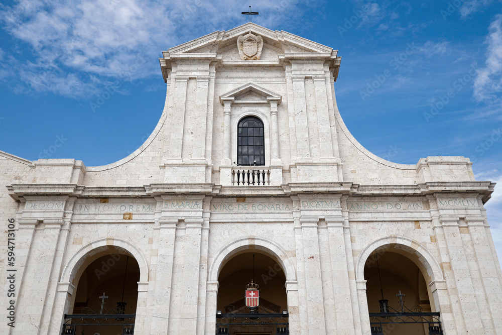 Facciata della basilica di Bonaria a Cagliari (CA) - Italia