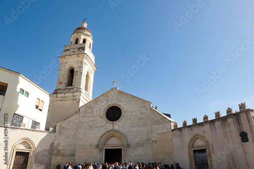 chiesa di Monserrato (Ca) Italia , durante un evento religioso .