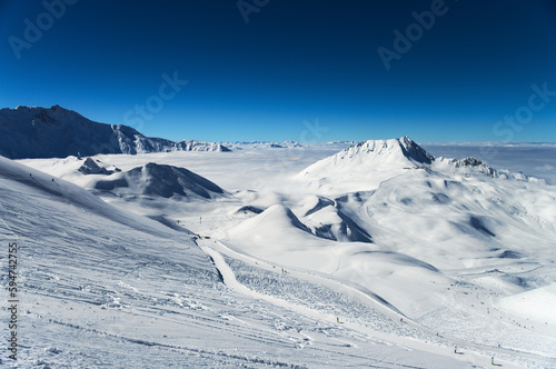 winter high mountain landscape, ski resort, French Alps © Andrei Kazarov