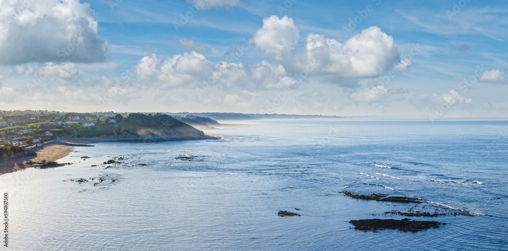 Fototapeta premium Morning ocean coast view from shore (near Saint-Jean-de-Luz, France, Bay of Biscay).
