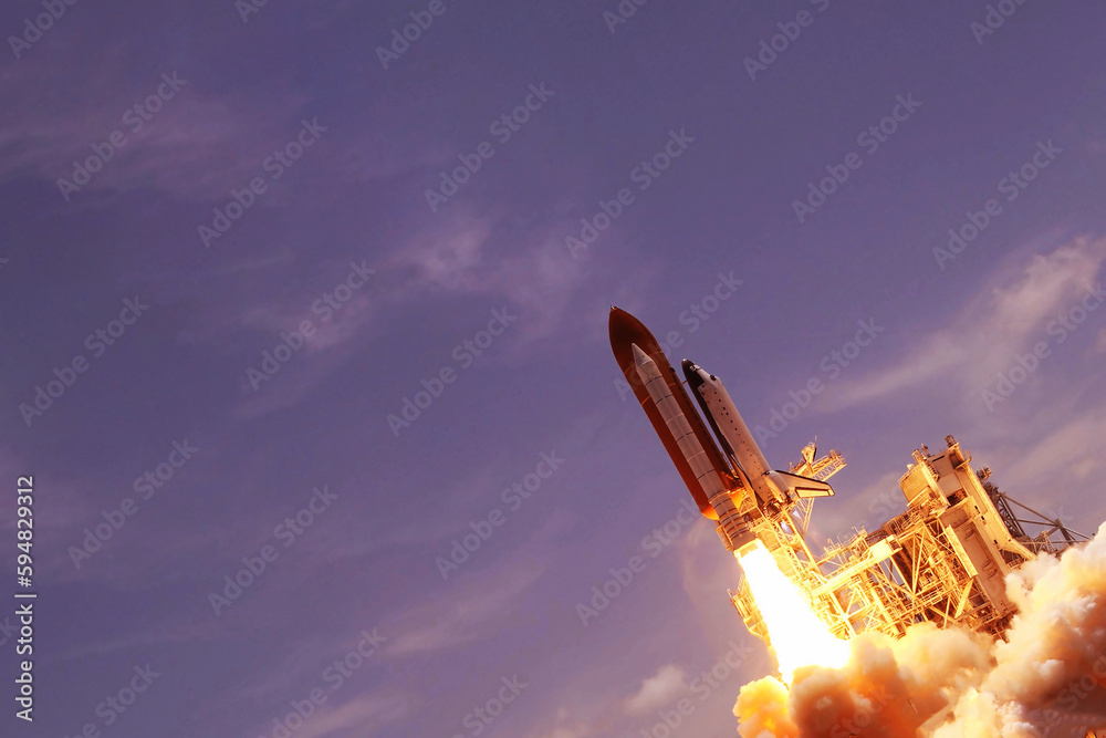 Obraz premium Rocket launch into outer space. Elements of this image furnished NASA.