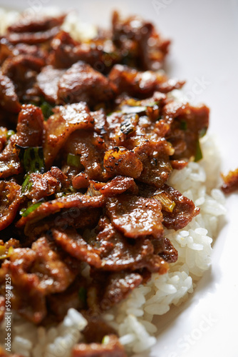  bulgogi, sliced and seasoned, barbequed beef