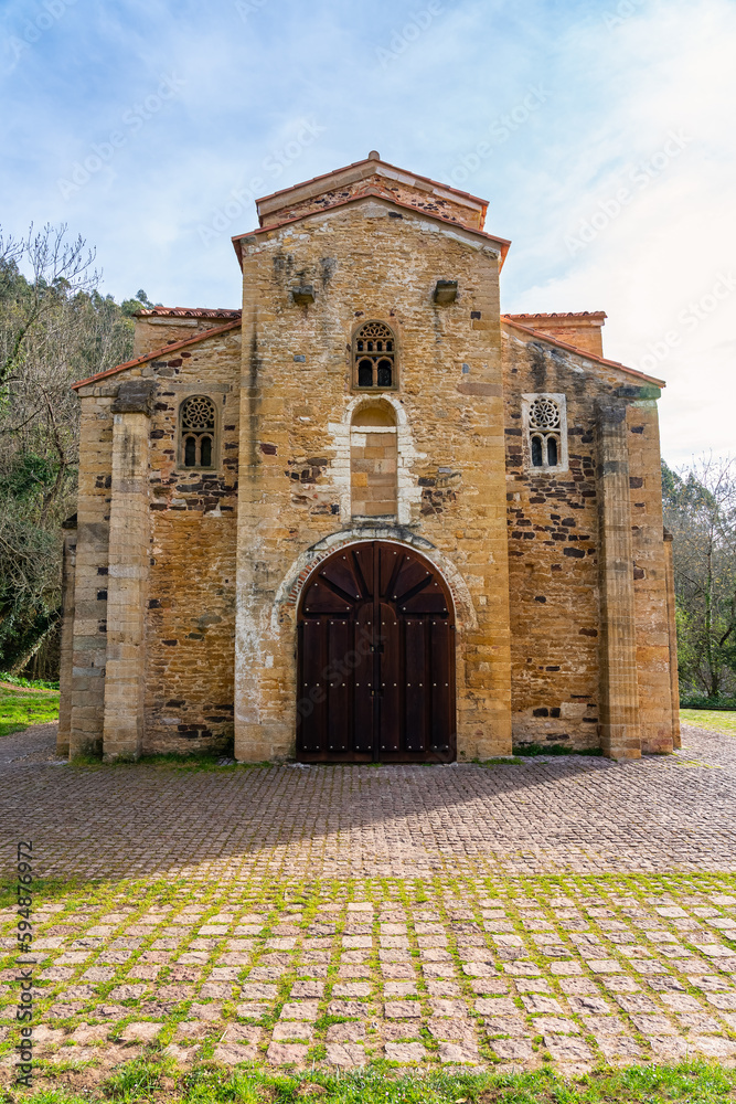 Fototapeta premium Very old Romanesque church of San Miguel de Lillo, in the north of Spain, Asturias.