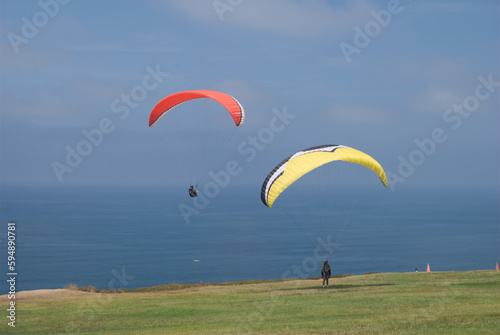 paragliders at Torrey Pines glider port