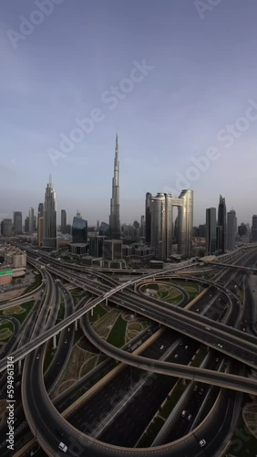 Video of an intersection on Sheikh Zayed Road 