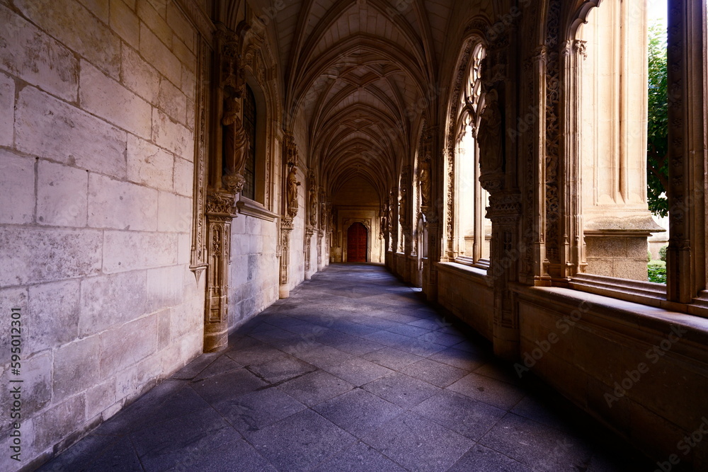 教会の回廊