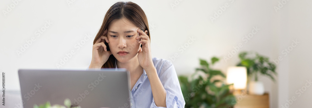 Φωτογραφία Young woman stressed or worried about doing a wrong job, Despair or disappointment, Sad feeling, Suffering, Desperate, Hopeless, Fail, disastrous, bankrupt, Scared, panicky, Failure of life